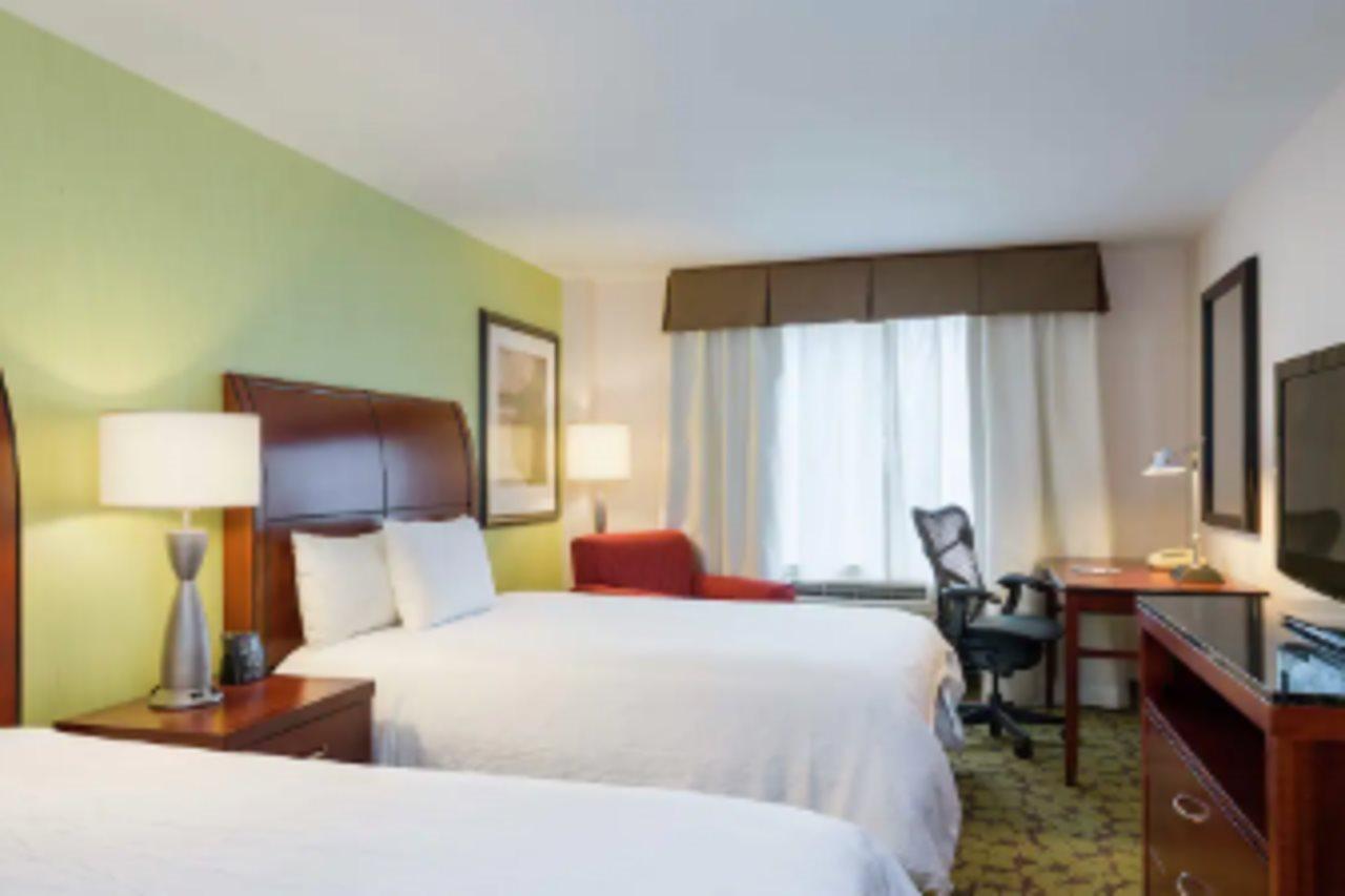 Hilton Garden Inn Queens/Jfk New York Dış mekan fotoğraf