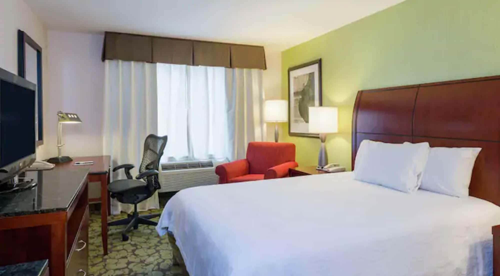 Hilton Garden Inn Queens/Jfk New York Dış mekan fotoğraf