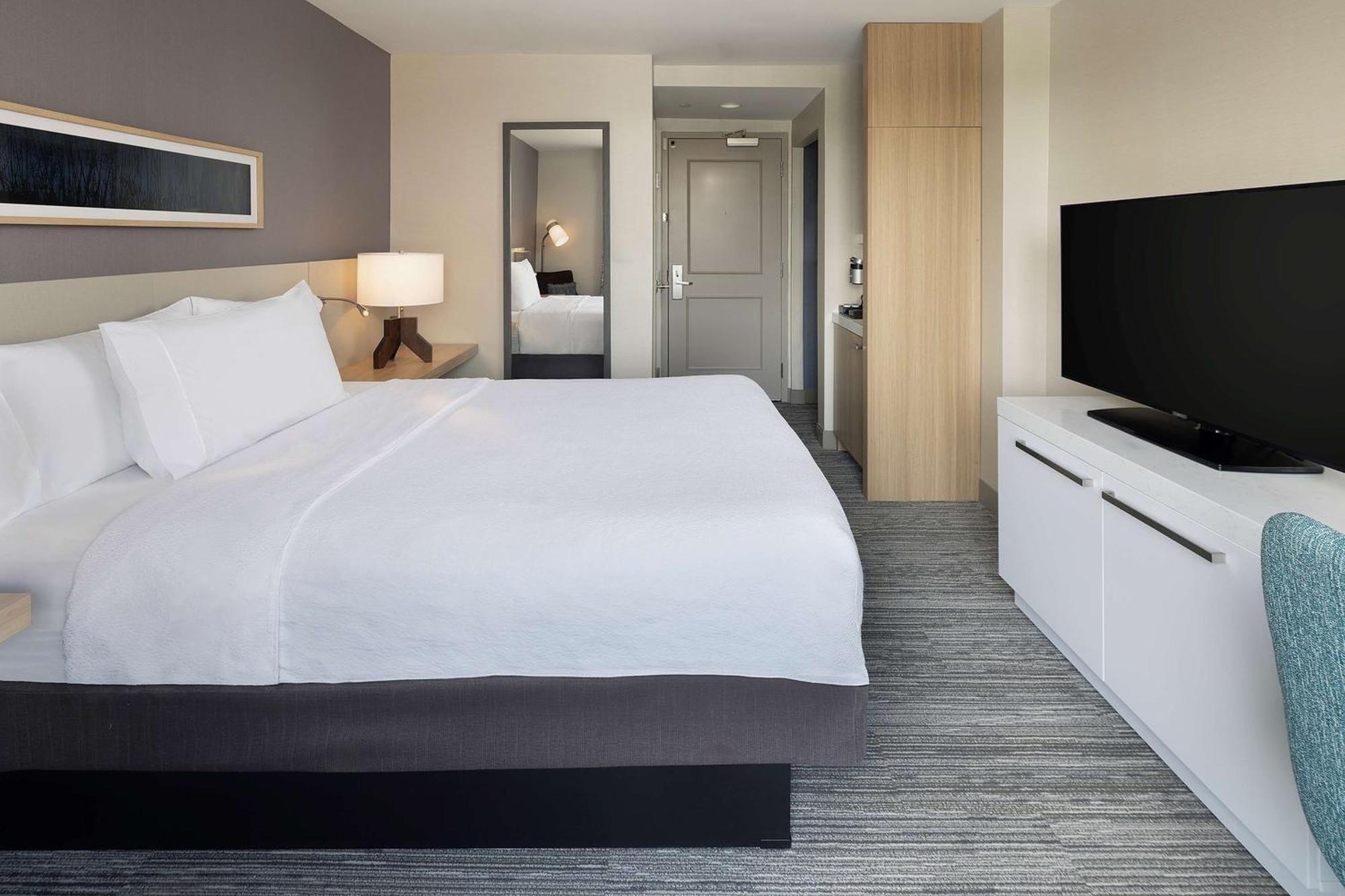 Hilton Garden Inn Queens/Jfk New York Dış mekan fotoğraf